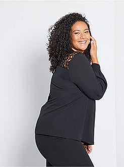 Blusa com renda - Kiabi