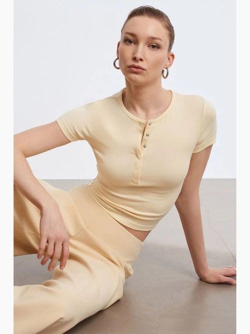 Blusa crop de jersey slim fit dilvin - Kiabi
