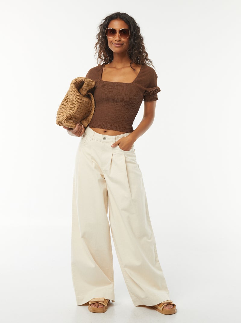 Blusa crop de manga curta Castanho - Kiabi