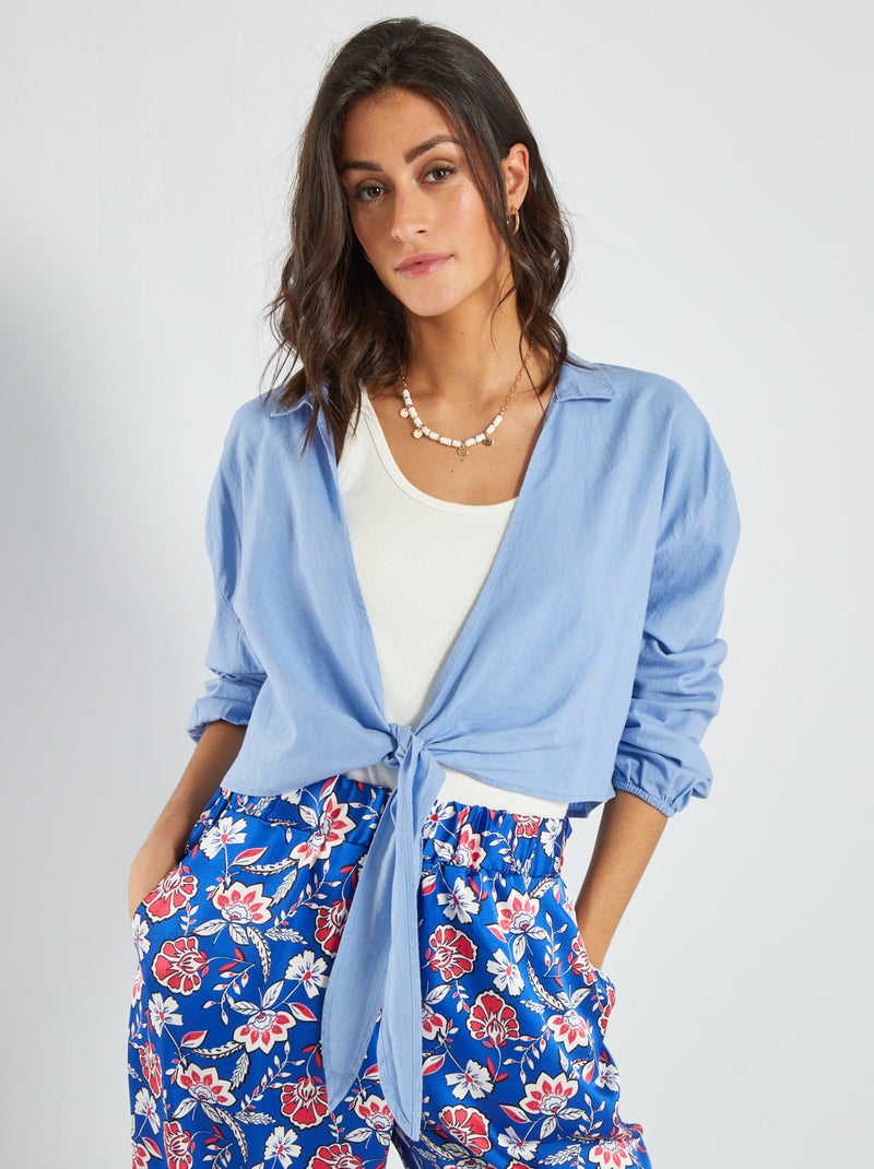 Blusa cropped com decote em bico AZUL - Kiabi