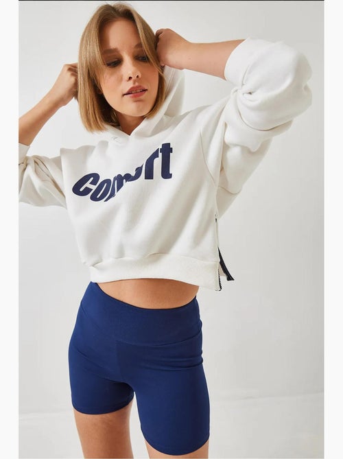 Blusa cropped de três fios escovada com fecho lateral lucci - Kiabi Blusa cropped de três fios escovada com fecho lateral lucci - Kiabi