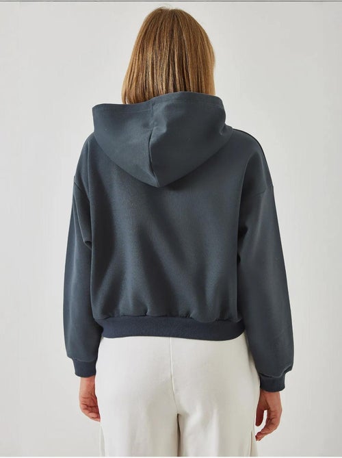Blusa cropped de três fios escovada com fecho lateral lucci - Kiabi Blusa cropped de três fios escovada com fecho lateral lucci - Kiabi