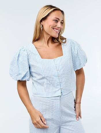 Blusa cropped em malha waffle