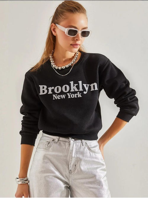 Blusa cropped estampada com três fios lucci - Kiabi Blusa cropped estampada com três fios lucci - Kiabi