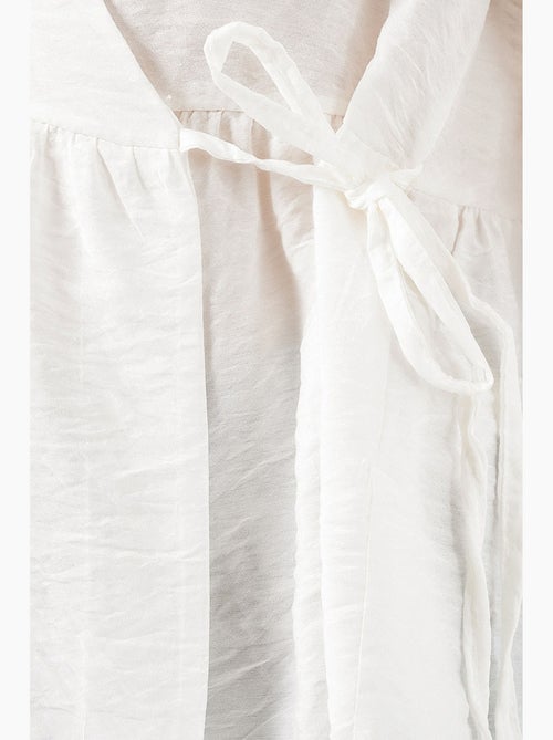 Blusa cruzada em crepe com decote em v e detalhe de laço bdart - Kiabi