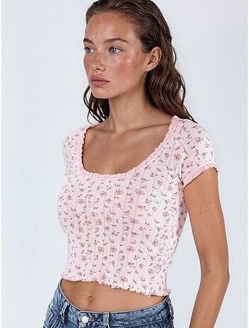 Blusa curta com decote em u com flores e folhos busem