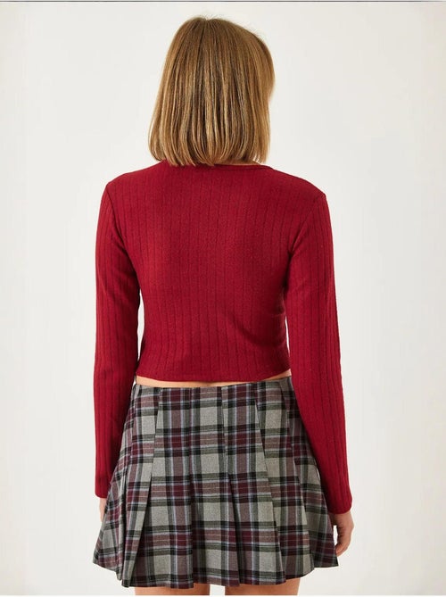 Blusa curta com decote frontal lucci - Kiabi Blusa curta com decote frontal lucci - Kiabi