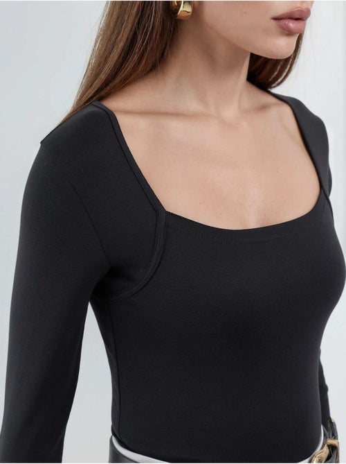 Blusa curta de corte justo com decote quadrado busem - Kiabi