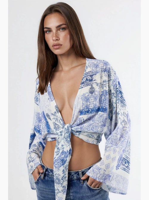 Blusa curta decote em v estampa paisley com laço busem - Kiabi