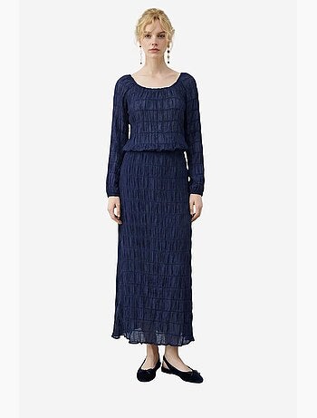 Blusa de algodão texturizado e conjunto com saia maxi lucci