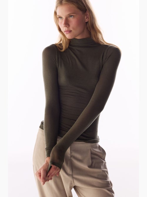 Blusa de caxemira com gola alta e manga comprida penti - Kiabi Blusa de caxemira com gola alta e manga comprida penti - Kiabi