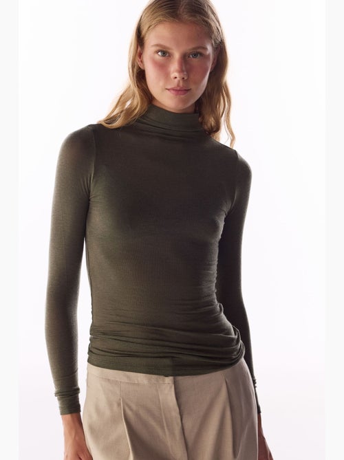 Blusa de caxemira com gola alta e manga comprida penti - Kiabi Blusa de caxemira com gola alta e manga comprida penti - Kiabi