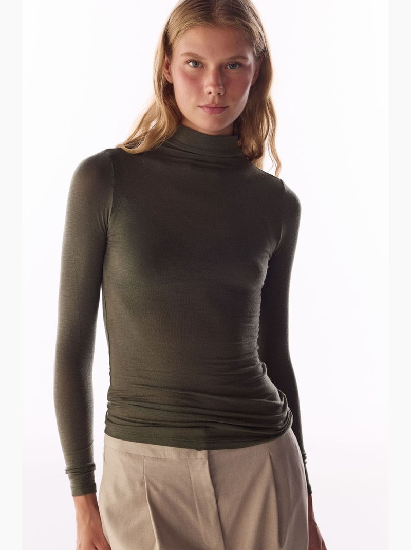 Blusa de caxemira com gola alta e manga comprida penti Verde cáqui - Kiabi