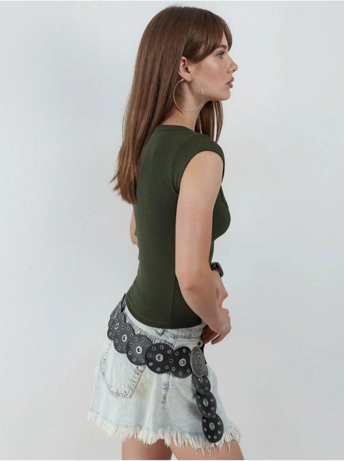 Blusa de corte justo canelada com decote em u busem - Kiabi