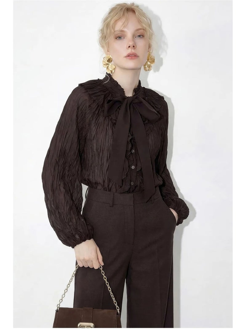 Blusa de crepe abotoada com detalhe de laço lucci Castanho-escuro - Kiabi
