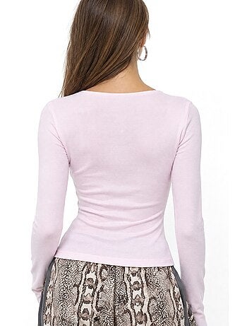 Blusa de decote em v e corte slim busem