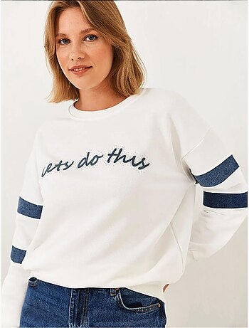 Blusa de ganga às riscas com detalhes em pedraria lucci