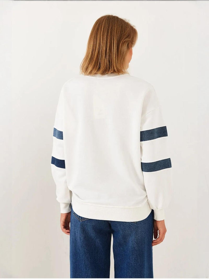 Blusa de ganga às riscas com detalhes em pedraria lucci Branco - Kiabi