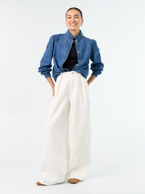 Blusa de ganga com gola de folhos - Kiabi Blusa de ganga com gola de folhos - Kiabi