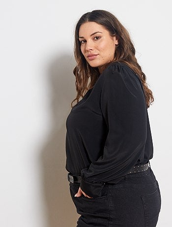 Blusa de gola alta e abertura em V - Kiabi