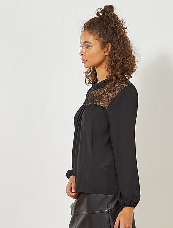 Blusa de gola subida e parte de cima de renda - Kiabi