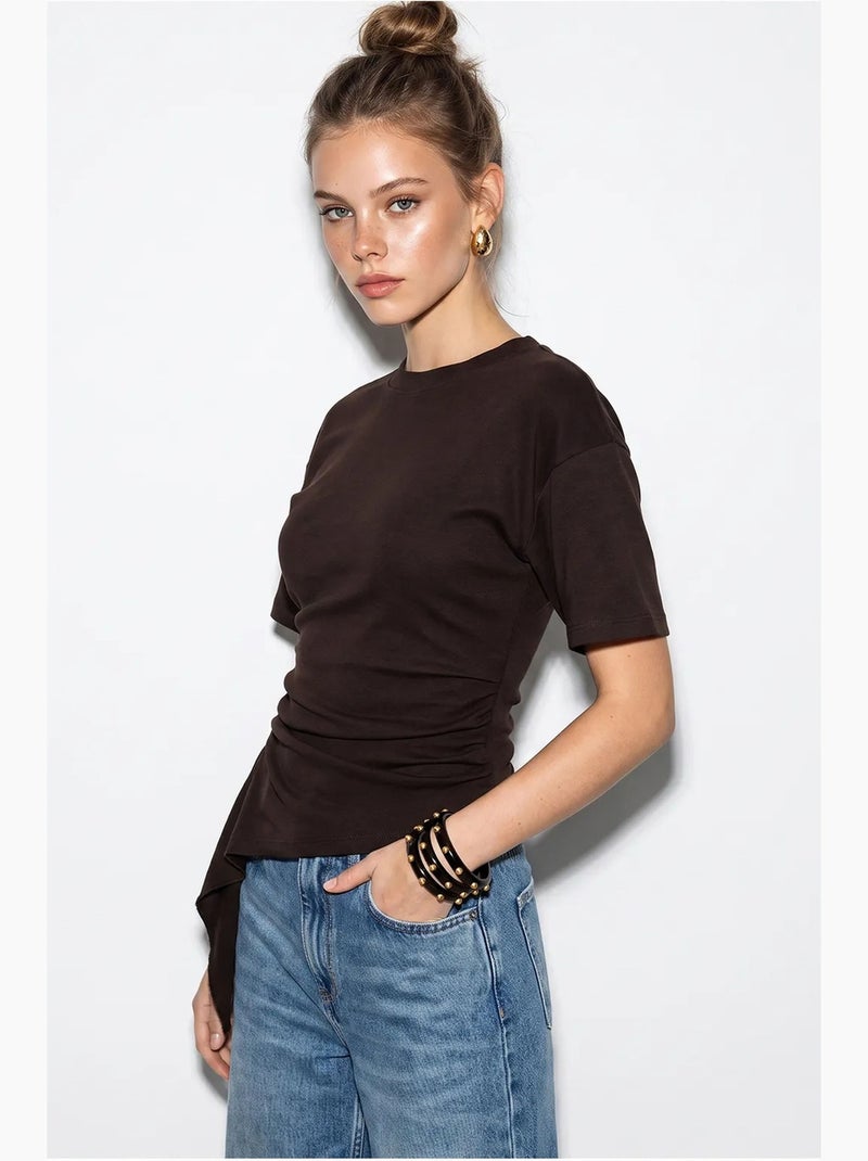 Blusa de jersey ajustada com detalhe drapeado lucci Castanho-chocolate - Kiabi