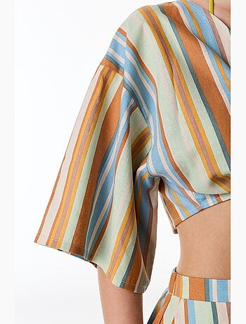 Blusa de linho listrada de manga curta penti