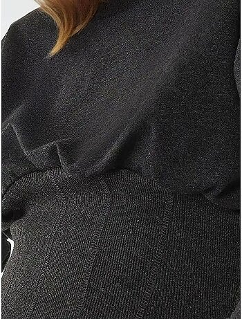 Blusa de malha com espartilho e gola redonda ajustada hiccup