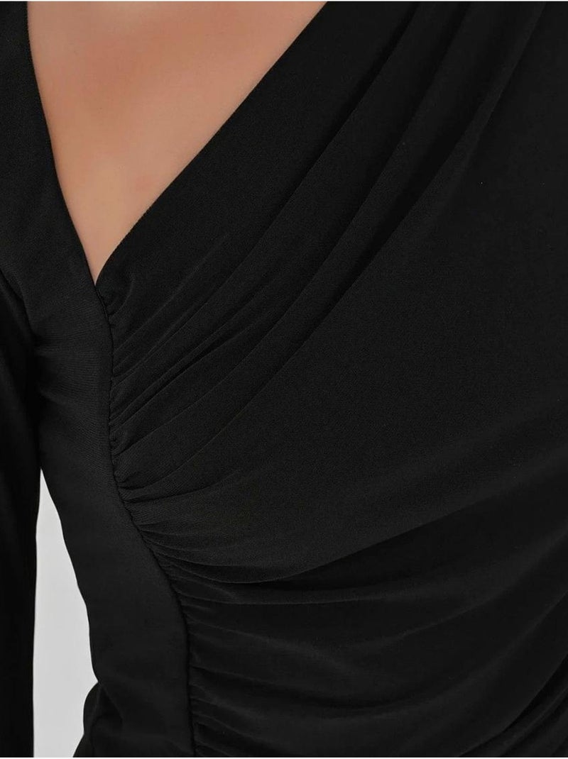 Blusa de malha com gola assimétrica e manga comprida Preto - Kiabi