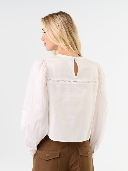 Blusa de manga comprida com bordados - Kiabi Blusa de manga comprida com bordados - Kiabi