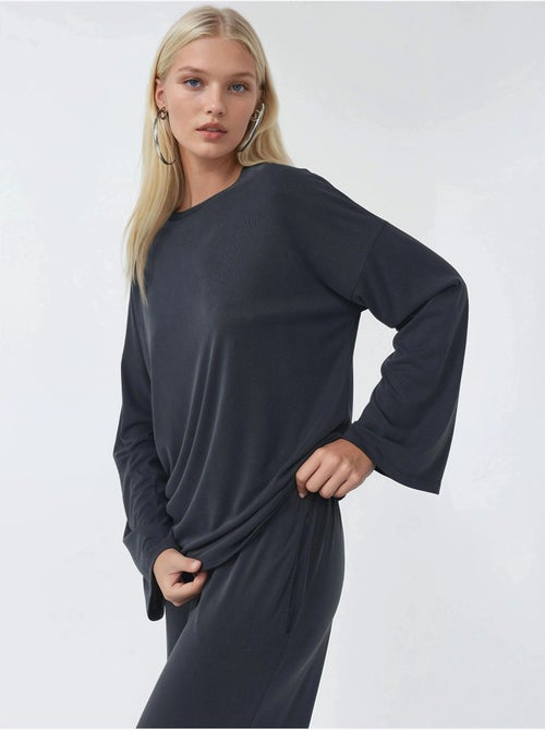 Blusa de manga comprida com gola redonda e caimento descontraído busem - Kiabi