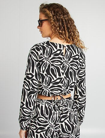 Blusa de manga comprida e gola redonda com estampado