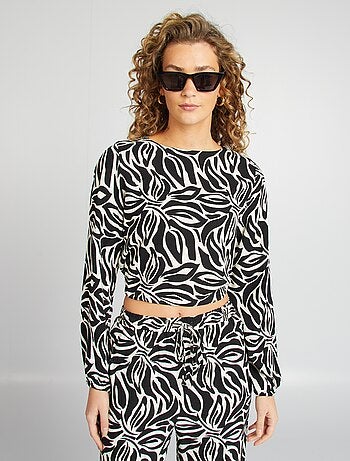 Blusa de manga comprida e gola redonda com estampado