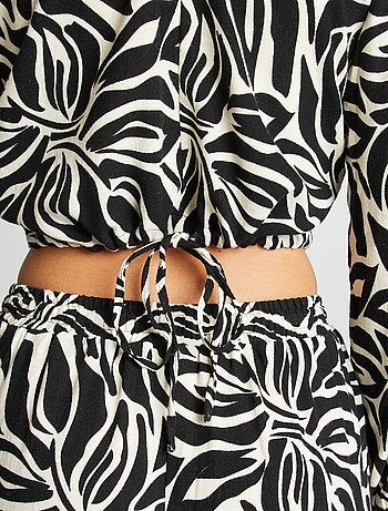 Blusa de manga comprida e gola redonda com estampado