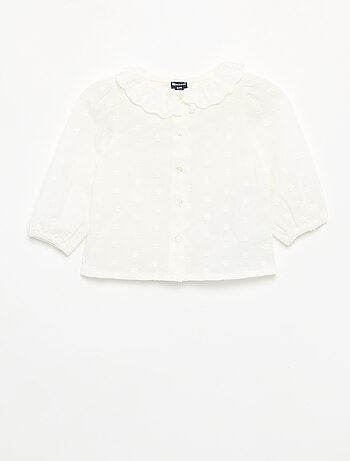 Blusa de manga comprida em voile de algodão com flores bordadas