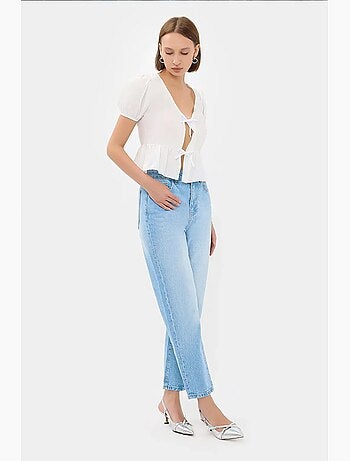 Blusa de manga curta com atilhos à frente e decote em v hiccup