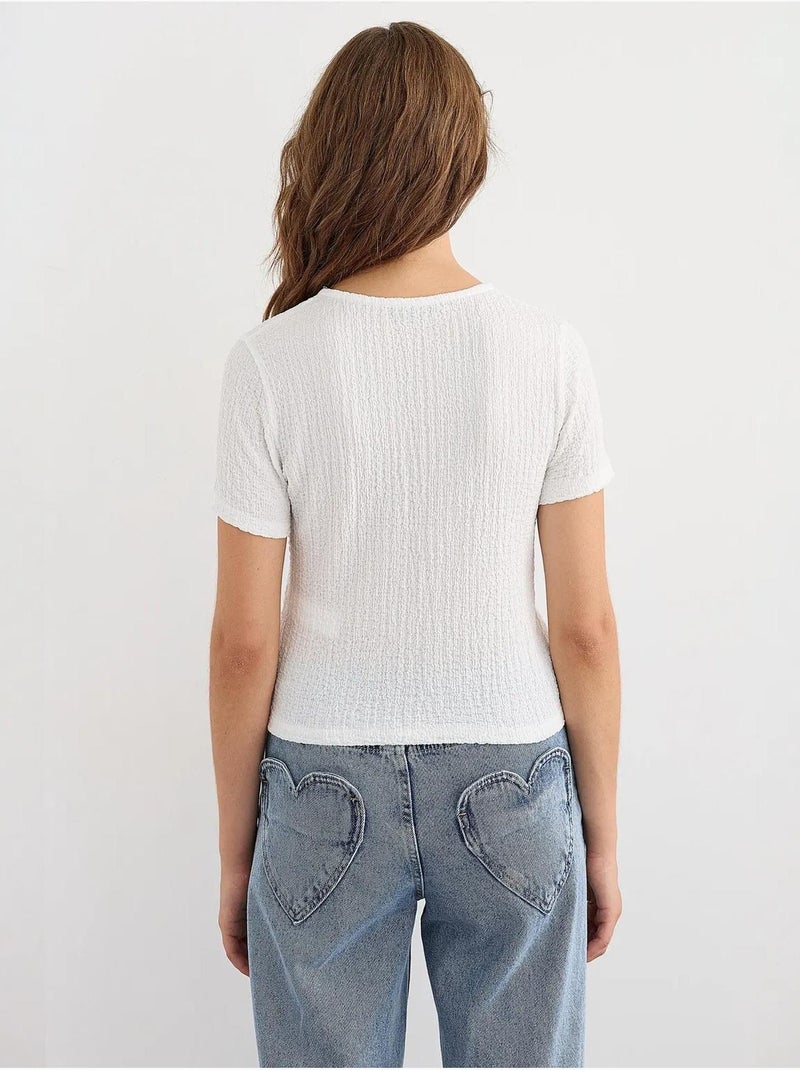 Blusa de manga curta com atilhos Branco - Kiabi