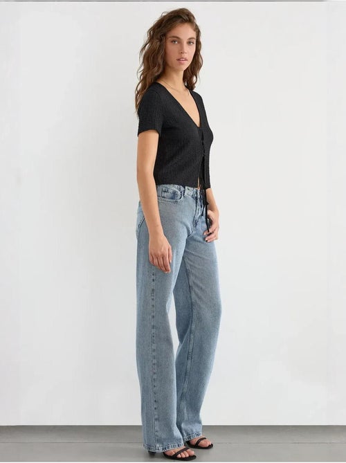 Blusa de manga curta com atilhos - Kiabi Blusa de manga curta com atilhos - Kiabi