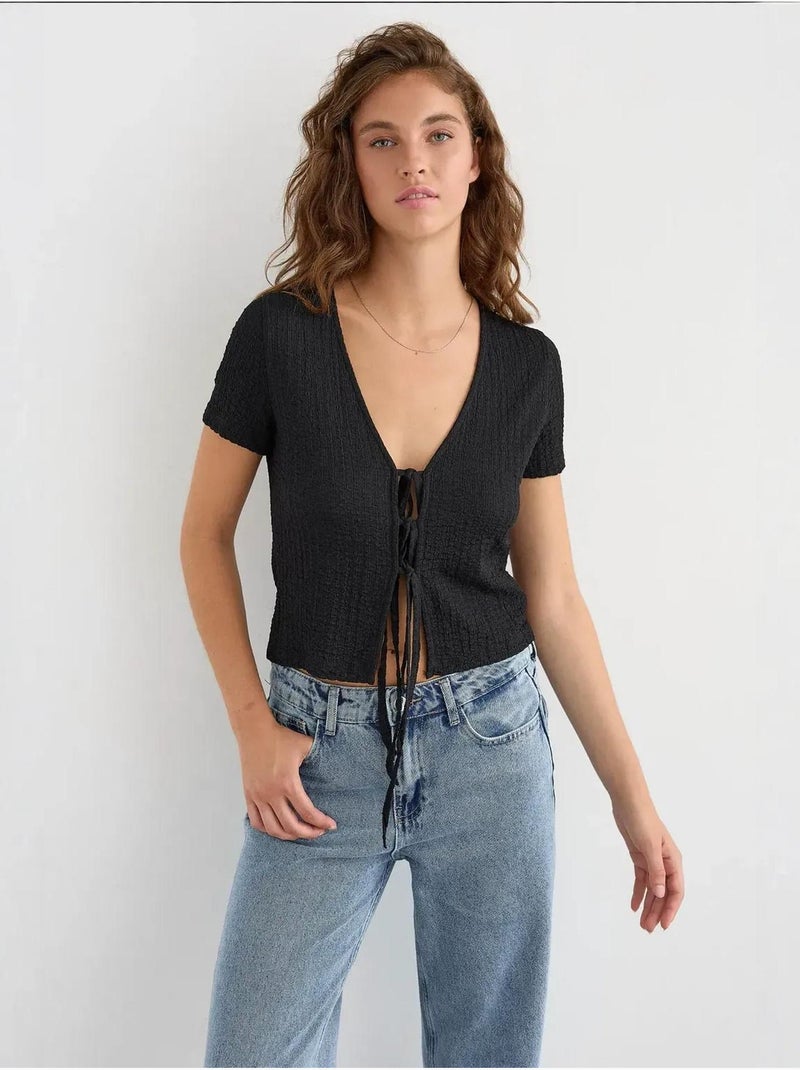 Blusa de manga curta com atilhos Preto - Kiabi