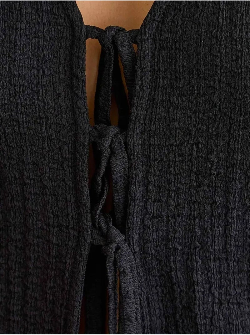Blusa de manga curta com atilhos Preto - Kiabi