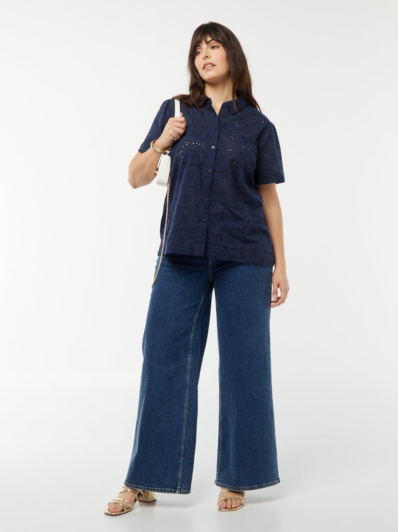 Blusa de manga curta com bordado inglês AZUL - Kiabi