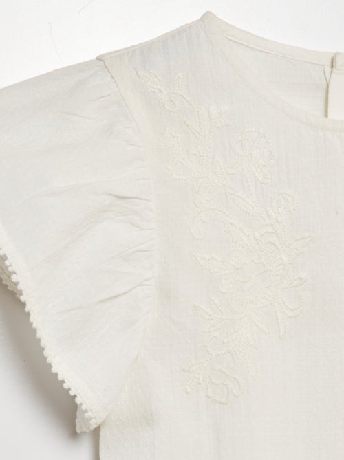 Blusa de manga curta com bordados - Kiabi