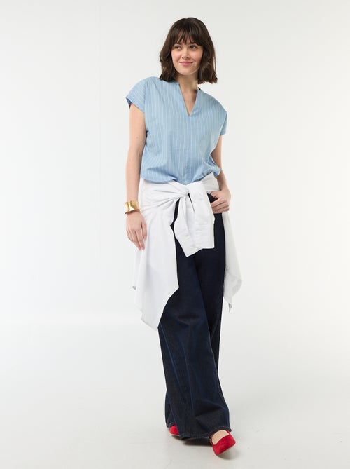 Blusa de manga curta com decote em V - Kiabi