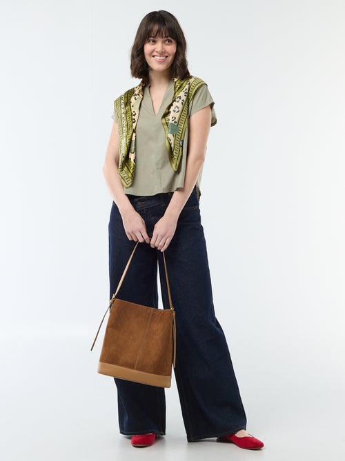 Blusa de manga curta com decote em V - Kiabi