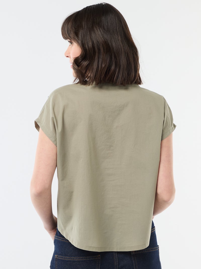 Blusa de manga curta com decote em V Verde - Kiabi