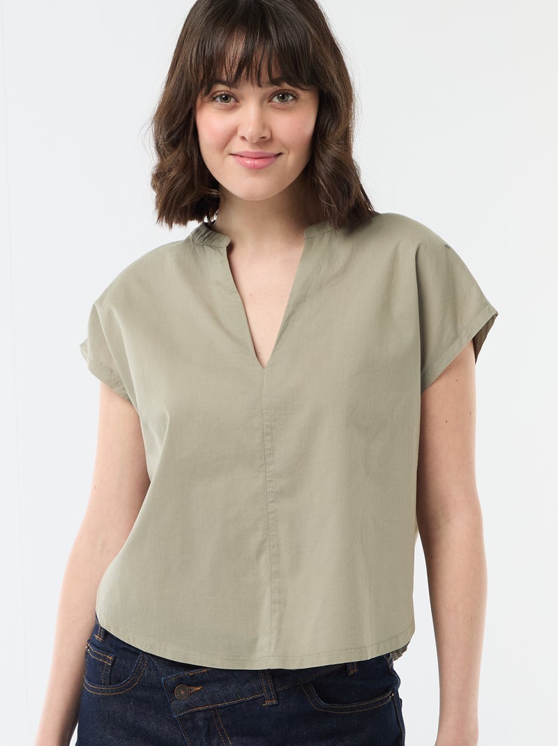 Blusa de manga curta com decote em V Verde - Kiabi