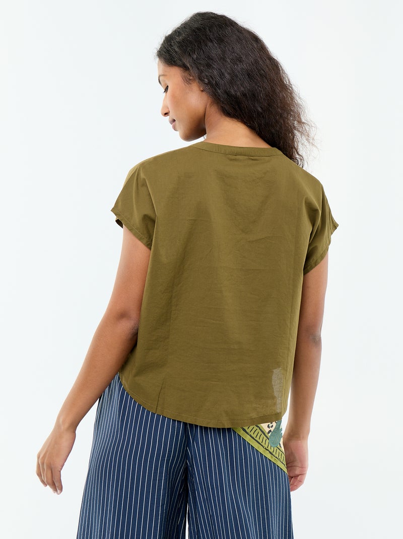 Blusa de manga curta com decote em V Verde - Kiabi