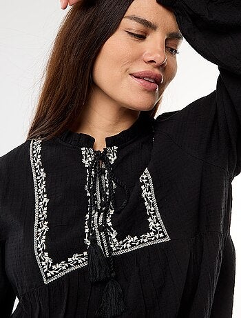 Blusa de maternidade bordada em gaze de algodão