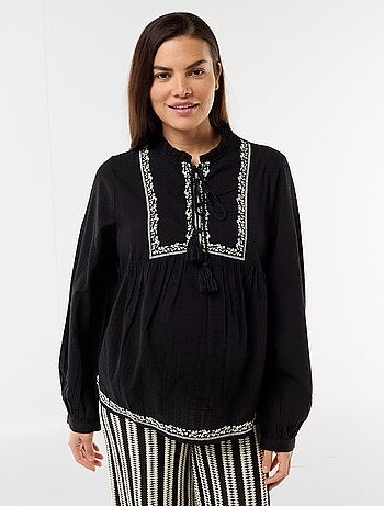 Blusa de maternidade bordada em gaze de algodão