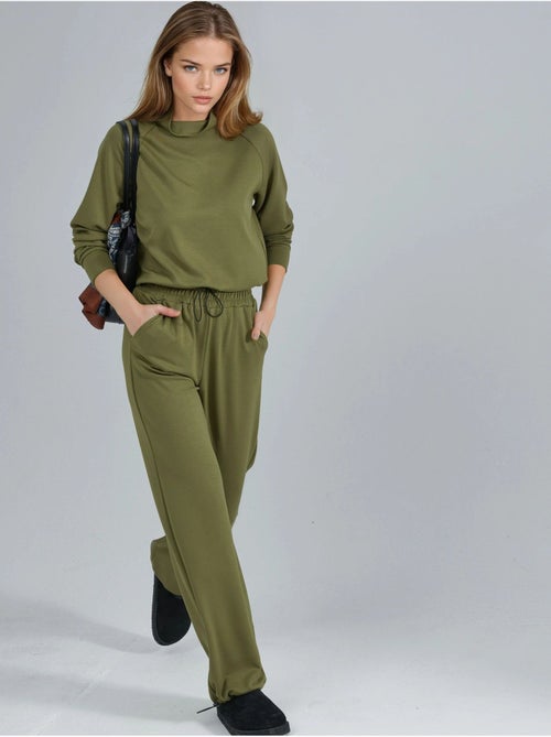 Blusa de meia gola modal touch e calças com cintura elástica coleção bersan hiccup - Kiabi Blusa de meia gola modal touch e calças com cintura elástica coleção bersan hiccup - Kiabi